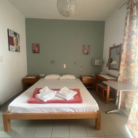 Adamas Rooms Palaiochora Ngoại thất bức ảnh